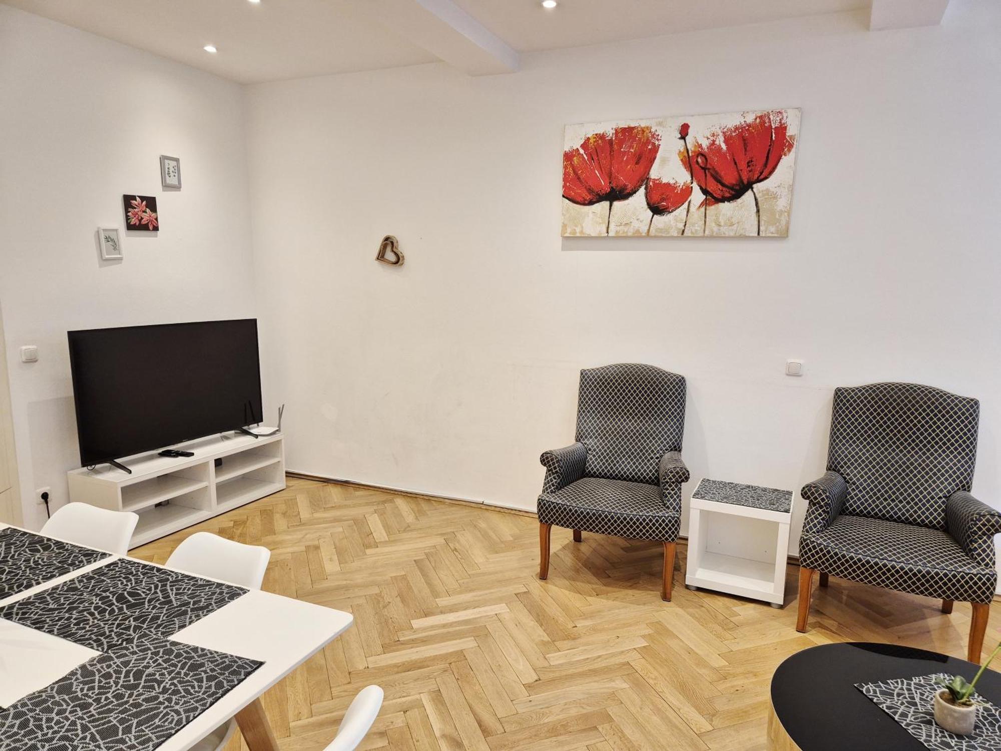 Appartement New Center 2 *
